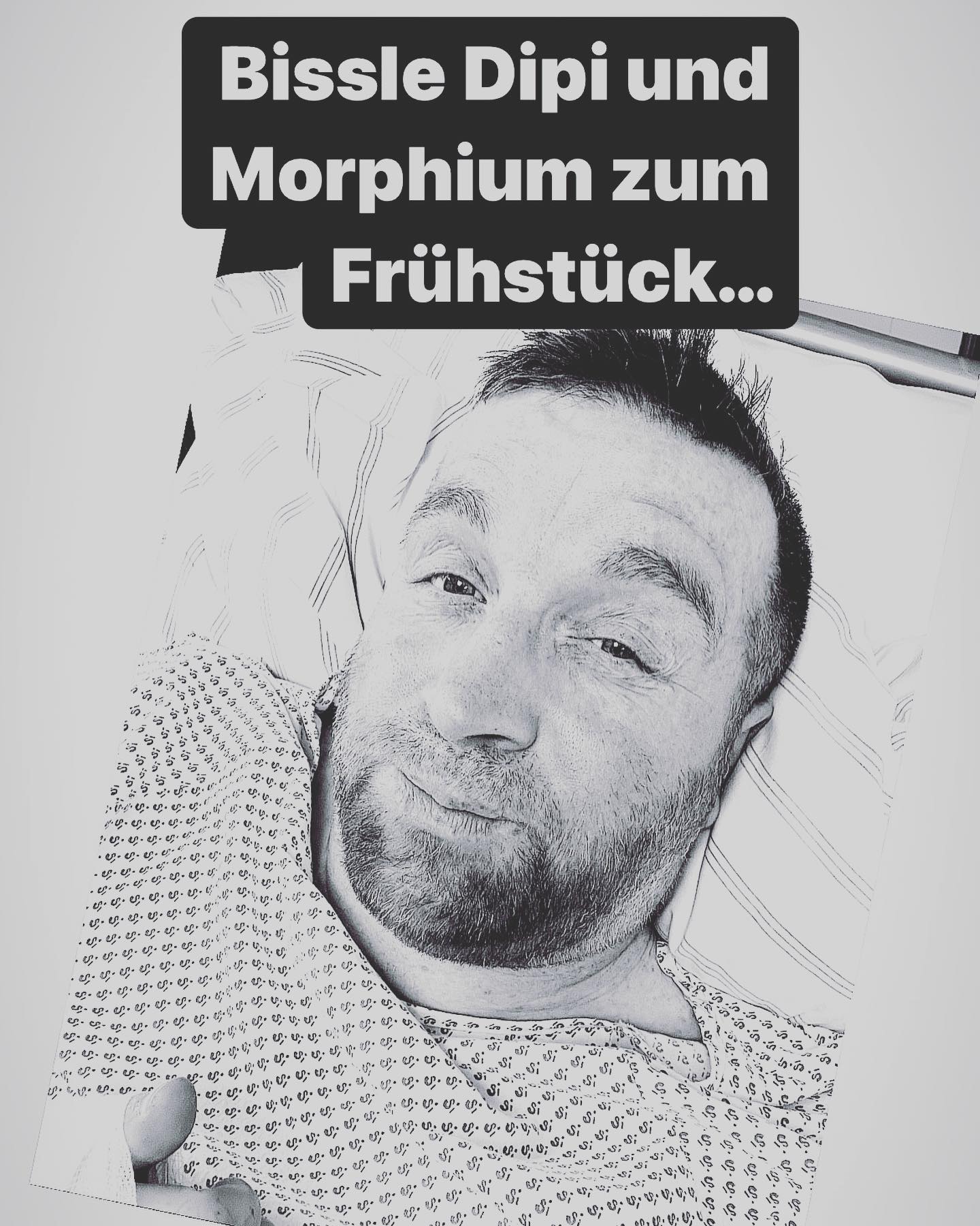 Schmerzen zu haben die so unerträglich sind dass nur noch harte Drogen helfen. Gott sei dank bisher nur ab und an mal vorgekommen.

Kann ich definitiv gerne drauf verzichten. Denn von diesem Zeug wieder runterzukommen ist teilweise wirklich übel. Aber eine andere Wahl bleibt in diesen Momenten nicht. 

#krebsblogger #krebsisteinarschloch #krebskämpfer #krebskrank #cancer #cancerfighter #lifestyle #lifeisgood #lifeisbeautiful #lifecoaching #lifegoals #lifeofadventure #love #selfie #healthylifestyle #healthy #gesundheit #gesundleben #krank #krankheit #lebensfreude #lebengenießen #lebensqualität #lebedeinleben #lebensmotto #fickdichkrebs #zitate