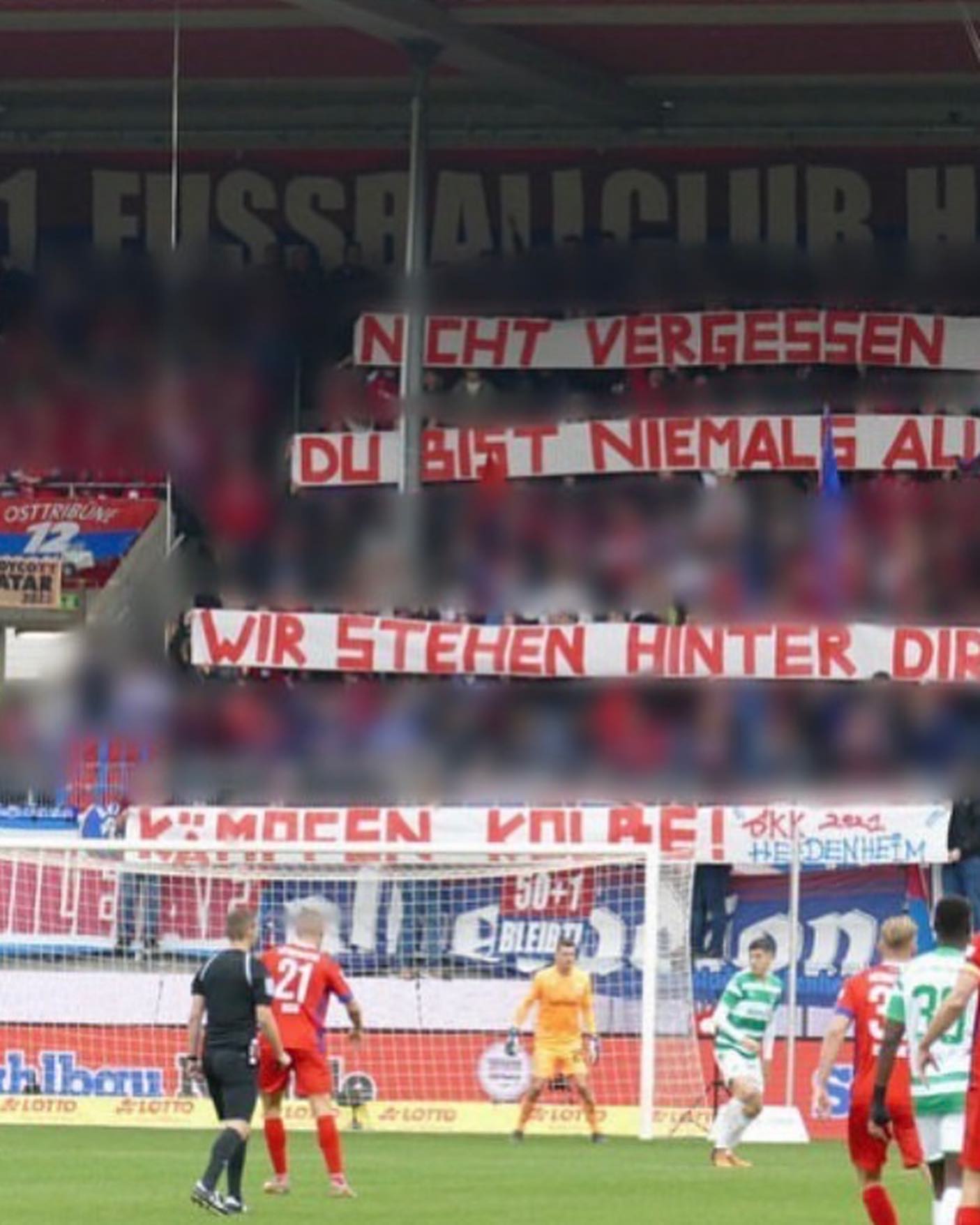 R.I.P. @cancerfluencer_deni 

Und vielen Dank an die Sektion Kämpfen Kolb SKK …. Für diese tollen Einblicke gestern. Hier findet Jugendarbeit statt. Im Fantreff werden Ideen geschmiedet, Taschengelder gezählt und zusammengelegt für neue Projekte und Shows während der Spiele. Ihr habt viel mehr Aufmerksamkeit verdient. Und ich danke EUCH für euerm Einsatz. Leider waren nicht alle da, aber nächstes mal machen wir ein Gruppenbild mit allen.

FUCK CANCER ♋️…. Und wenn ihr durch eure Choreografien nur 2 Leute dazu bewegt zur Vorsorge zu gehen …. Habt ihr mehr erreicht wie 90% der Jugendlichen (über die man ja immer nur schimpft)  hier passiert grad was sinnvolles … und dahin gehen die Spenden.
##

2023 wird legendär … 😜 auf viele weitere Mitglieder für die SKK 🍀🍀🍀

Danke einfach … ich kann es nur wiederholen … ihr seid der Hammer 🤩 

DEN SPENDENLINK FINDET IHR OBEN IN MEINEM Profil 

🤩🤩🫶🫶

#krebsisteinarschloch#darmkrebs#krebskämpfer #krebskrank #cancer #cancerfighter #lifestyle #lifeisgood #lifeisbeautiful #lifecoaching #paliativ #darmkrebs#lifeofadventure #love #selfie #healthylifestyle #healthy #gesundheit #gesundleben #krank #krankheit #lebensfreude #lebengenießen #lebensqualität #lebedeinleben #lebensmotto #fickdichkrebs #zitate