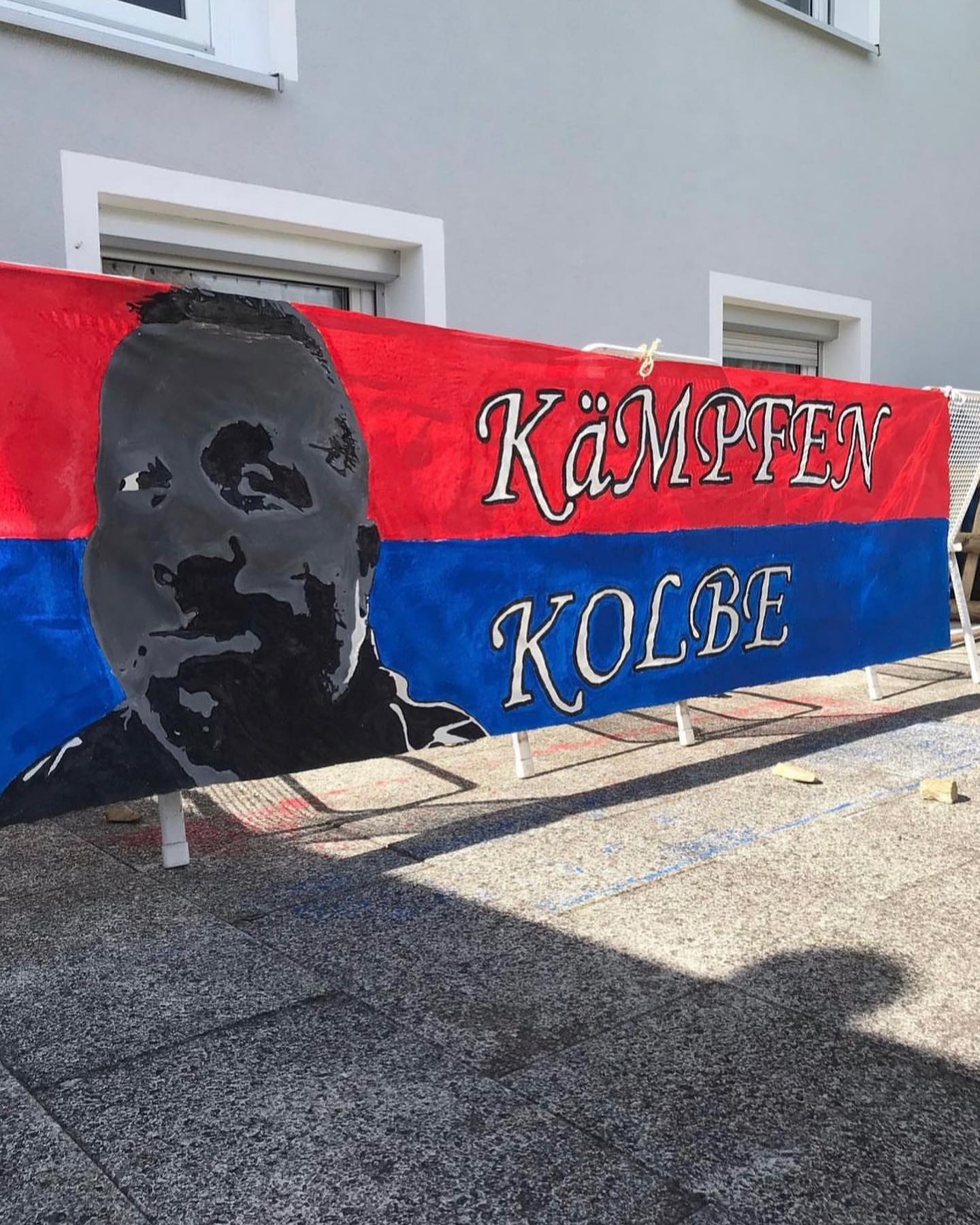 R.I.P. @cancerfluencer_deni 

Und vielen Dank an die Sektion Kämpfen Kolb SKK …. Für diese tollen Einblicke gestern. Hier findet Jugendarbeit statt. Im Fantreff werden Ideen geschmiedet, Taschengelder gezählt und zusammengelegt für neue Projekte und Shows während der Spiele. Ihr habt viel mehr Aufmerksamkeit verdient. Und ich danke EUCH für euerm Einsatz. Leider waren nicht alle da, aber nächstes mal machen wir ein Gruppenbild mit allen.

FUCK CANCER ♋️…. Und wenn ihr durch eure Choreografien nur 2 Leute dazu bewegt zur Vorsorge zu gehen …. Habt ihr mehr erreicht wie 90% der Jugendlichen (über die man ja immer nur schimpft)  hier passiert grad was sinnvolles … und dahin gehen die Spenden.
##

2023 wird legendär … 😜 auf viele weitere Mitglieder für die SKK 🍀🍀🍀

Danke einfach … ich kann es nur wiederholen … ihr seid der Hammer 🤩 

DEN SPENDENLINK FINDET IHR OBEN IN MEINEM Profil 

🤩🤩🫶🫶

#krebsisteinarschloch#darmkrebs#krebskämpfer #krebskrank #cancer #cancerfighter #lifestyle #lifeisgood #lifeisbeautiful #lifecoaching #paliativ #darmkrebs#lifeofadventure #love #selfie #healthylifestyle #healthy #gesundheit #gesundleben #krank #krankheit #lebensfreude #lebengenießen #lebensqualität #lebedeinleben #lebensmotto #fickdichkrebs #zitate